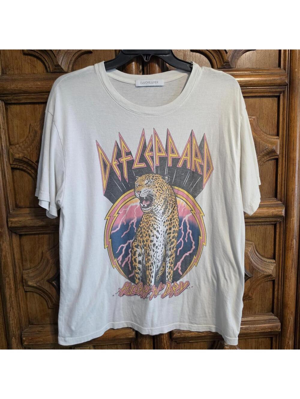 Daydreamer LA Women's White and Cream Tshirt